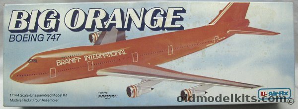 Airfix 1/144 Boeing 747 'Big Orange' Braniff Airlines, 6101 plastic model kit